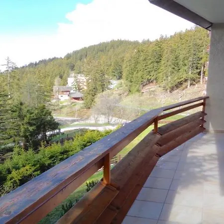 Foret C Apartman *